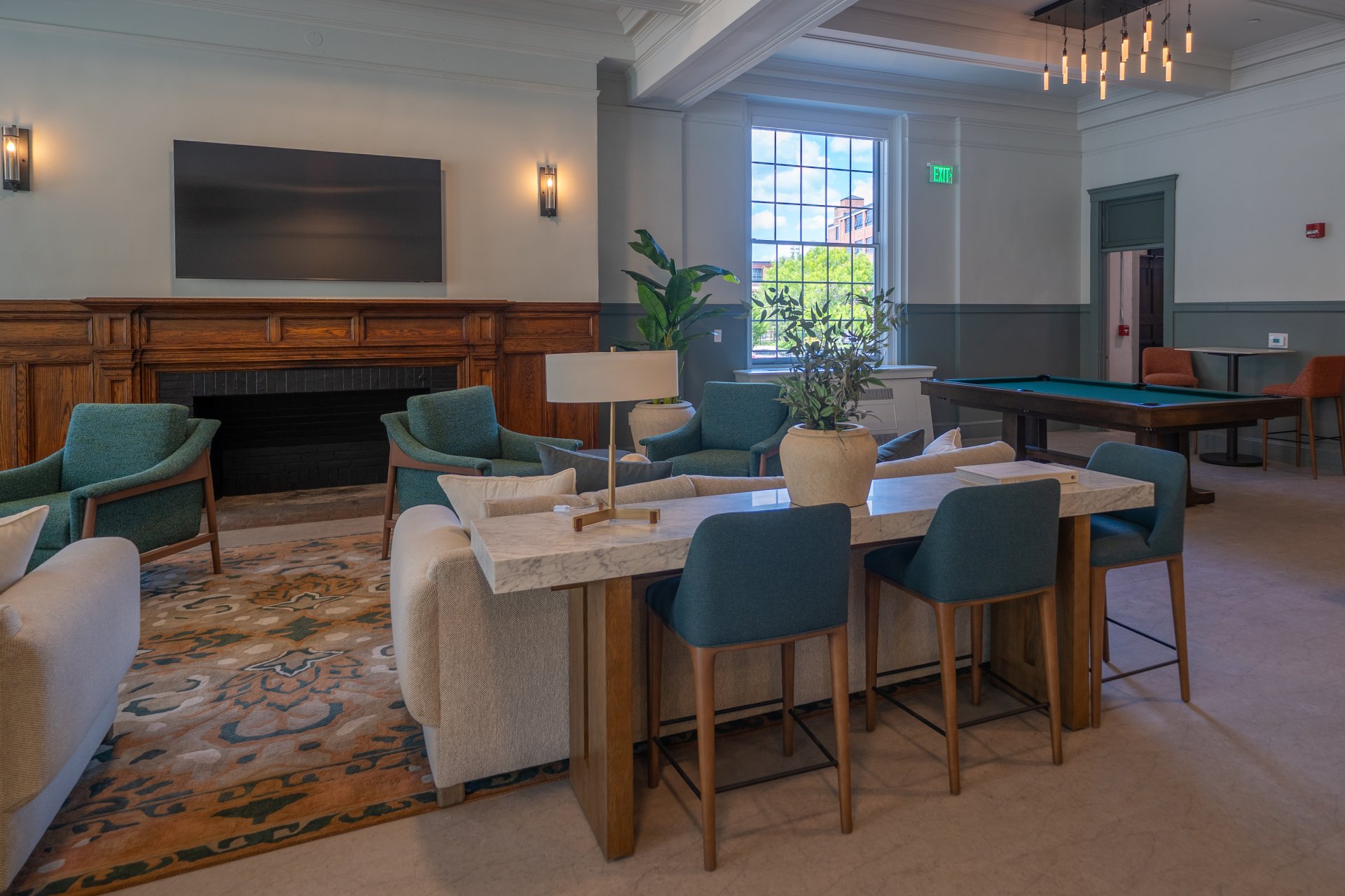 Lincoln Sq Interiors 105